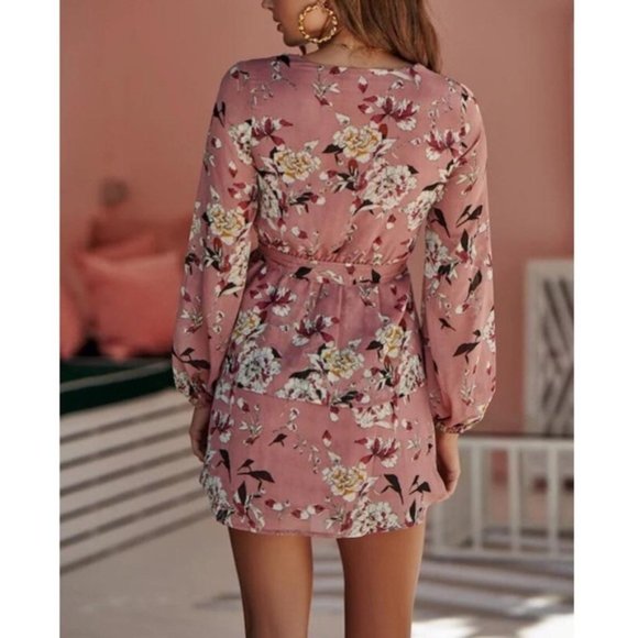 Roses & Rose Floral Dress NWT, Size Large - Picture 2 of 8